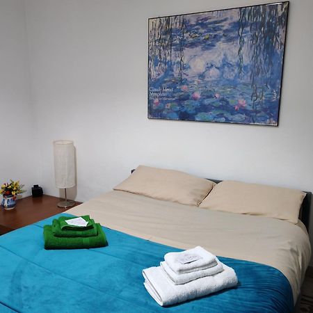 Star Politeama Apartment, In Centro Citta. パレルモ エクステリア 写真